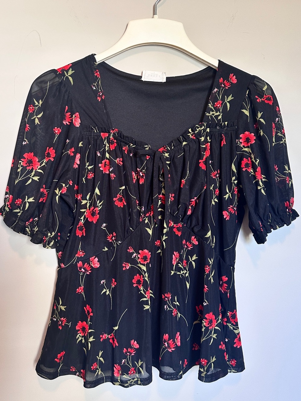 Ember Black Floral Tie-Front Puff Sleeve Top